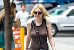 Dakota Fanning Nude & Sexy (34 Photos and Hot Videos) #TheFa